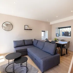  Appartement Joli T3 En Duplex Avec Terrasse